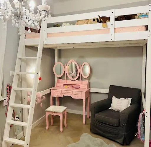 Dragon Bridge -spacious Central District - Perfect For Families And Couples Liubliana