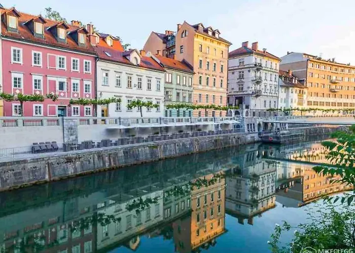 Apartamento Dragon Bridge -spacious Central District - Perfect For Families And Couples