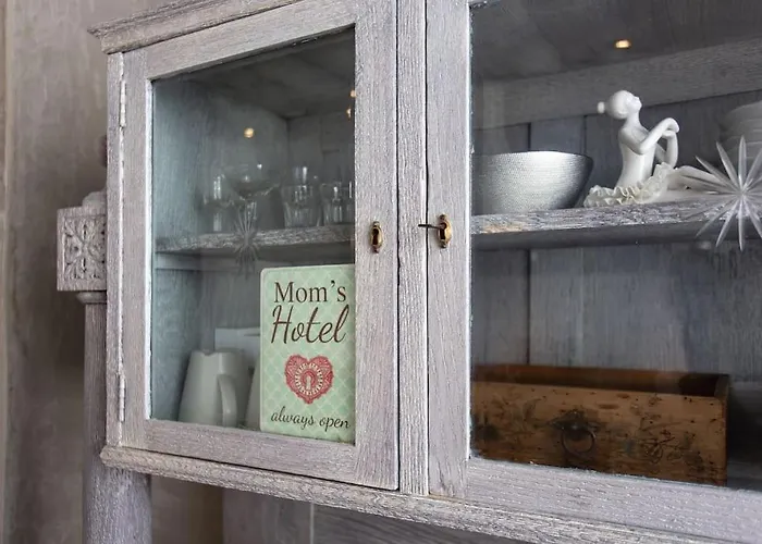 Dragon Bridge -spacious Central District - Perfect For Families And Couples Apartment *